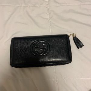 Gucci soho wallet